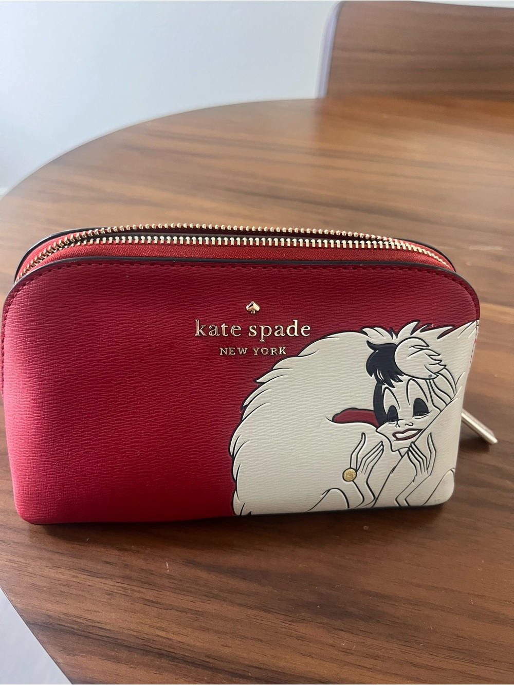 Kate Spade New York Red Cosmetic Pouch with Disney Cruella Make up Bag Lovely - Picture 2 of 6